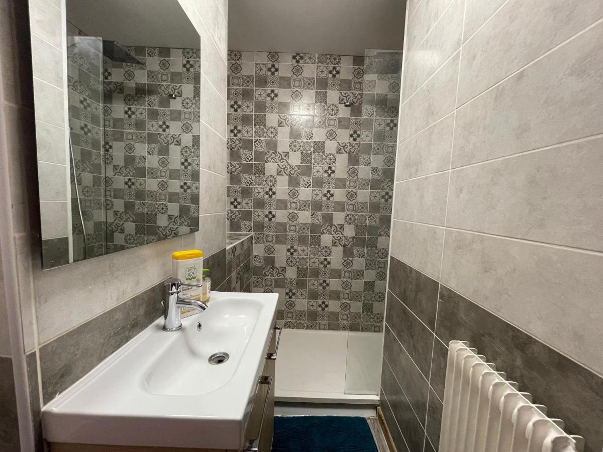 Ferienwohnung 116 Chic & Cosy Grand Appart Moderne 65M2 Hypercentre Wifi Smart Tv Netflix Saint-Etienne  Exterior foto